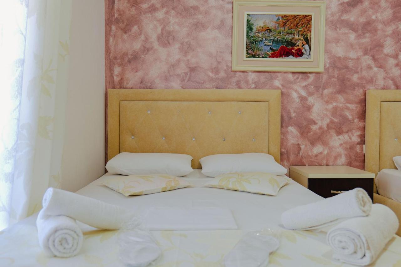 Eleni Guest House ซารานเดอ ภายนอก รูปภาพ