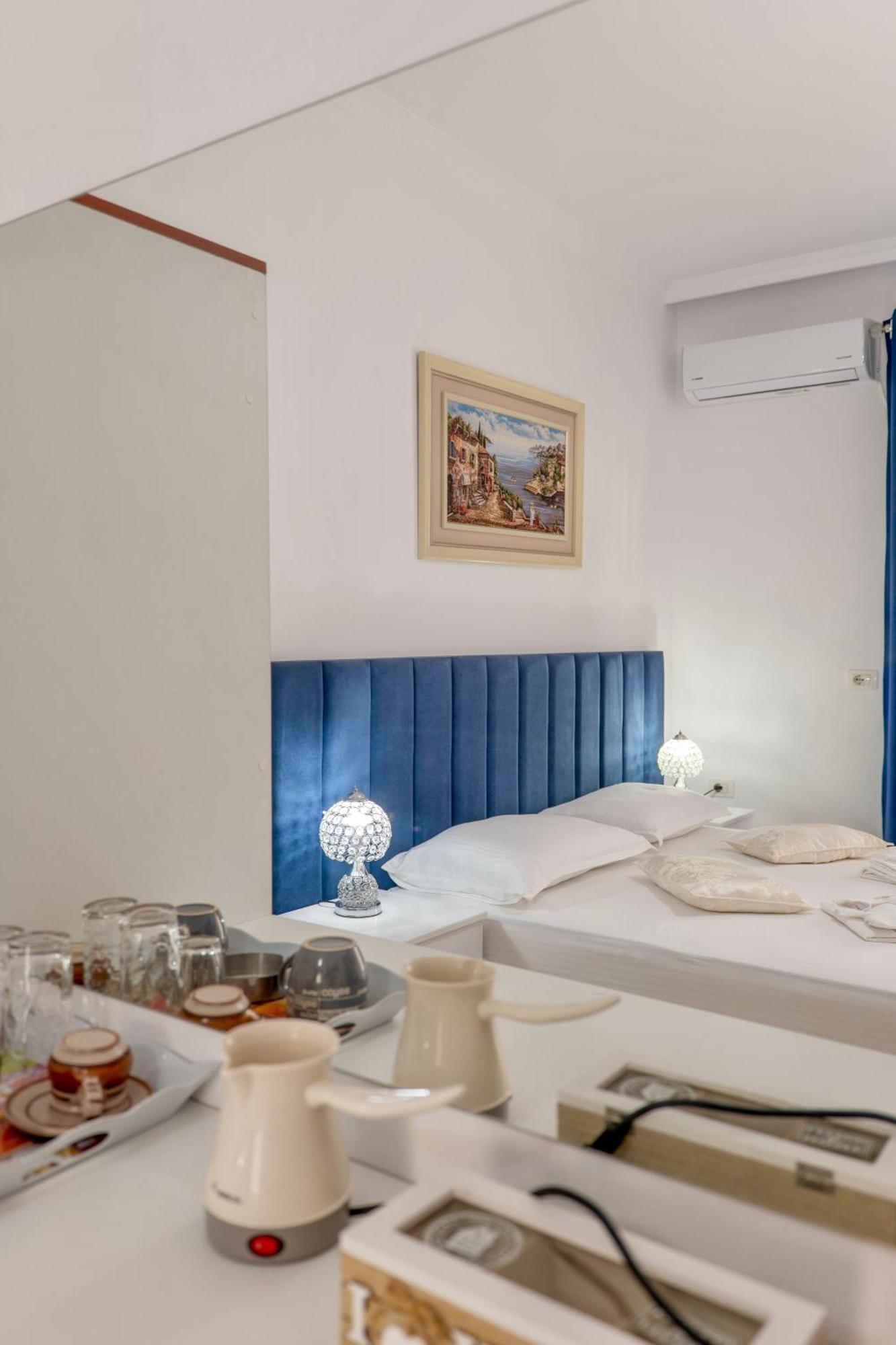 Eleni Guest House ซารานเดอ ภายนอก รูปภาพ