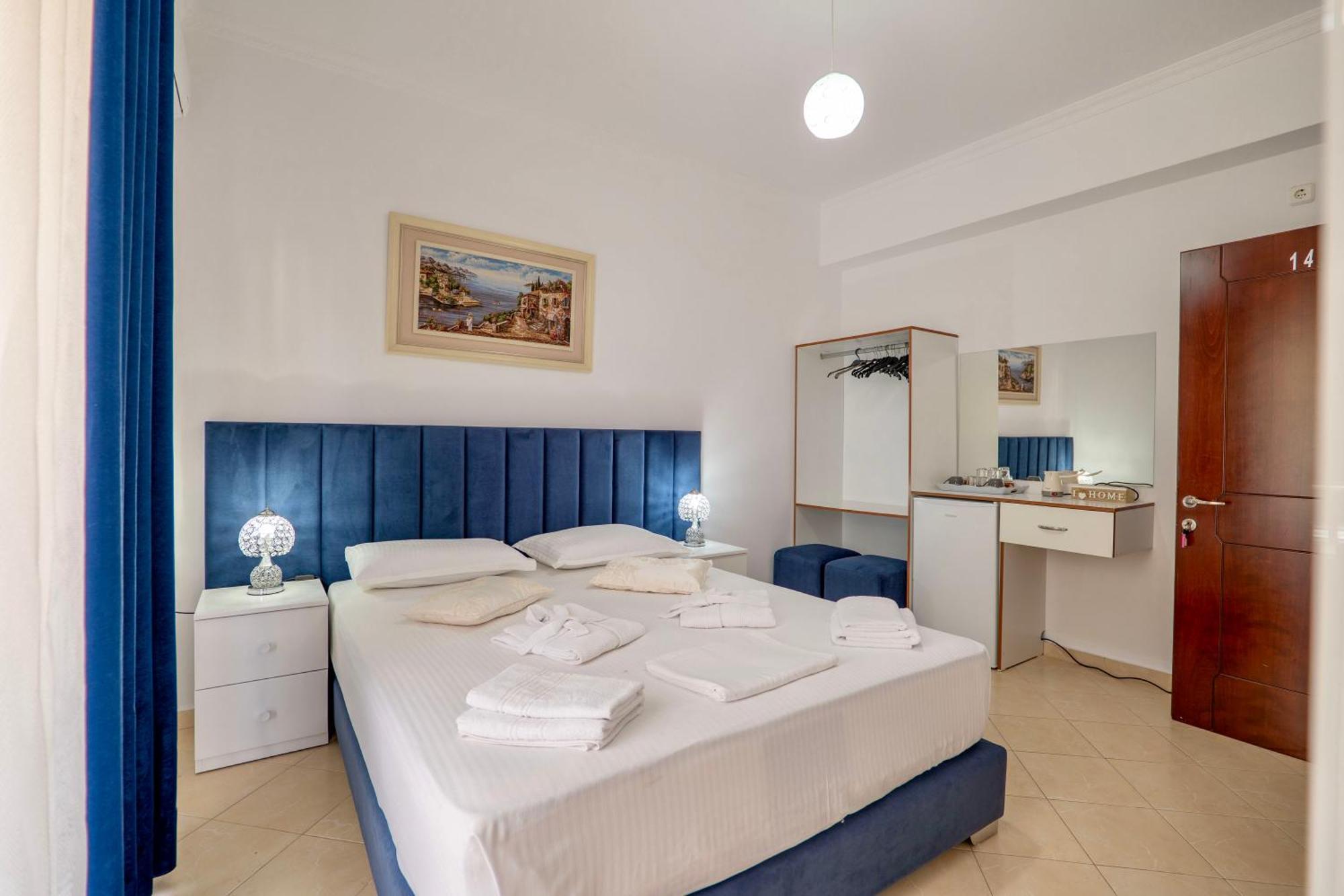 Eleni Guest House ซารานเดอ ภายนอก รูปภาพ